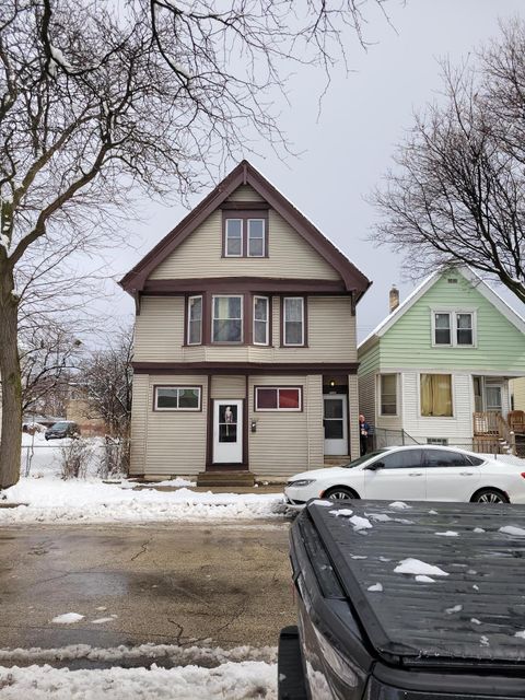 Photo of 3448 N Richards St, Milwaukee, WI 53212 (MLS # 1868922)