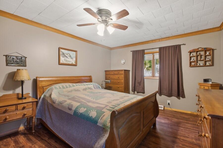 Bloomfield, Wisconsin 53128, United States, 3 Bedrooms Bedrooms, ,1 BathroomBathrooms,Residential,Active,46691