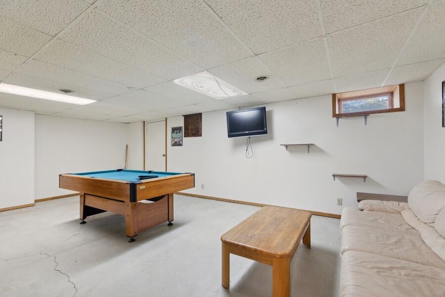 Bloomfield, Wisconsin 53128, United States, 3 Bedrooms Bedrooms, ,1 BathroomBathrooms,Residential,Active,46691