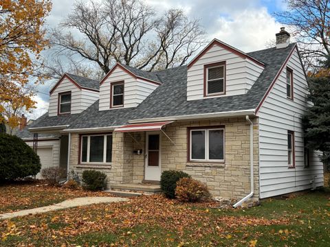 5850 N Lydell Ave, Whitefish Bay, WI 53217 - #: 1900162