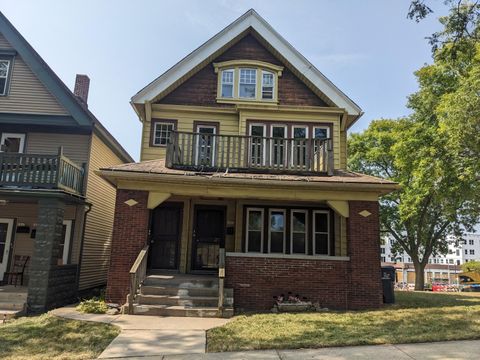 Photo of 2865 N 2nd St, Milwaukee, WI 53212 (MLS # 1891229)