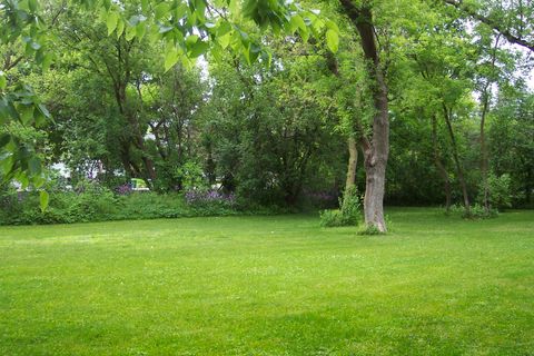 Photo of 500 Lake Bluff Rd, Thiensville, WI 53092 (MLS # 1674346)