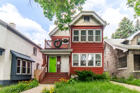 Photo of 742 S 25th St, Milwaukee, WI 53204 (MLS # 1886292)