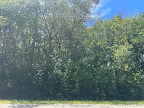 Photo of Lt4 N English Settlement Ave, Rochester, WI 53105 (MLS # 1778728)