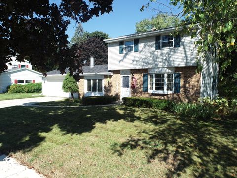 Photo of 206 W Monroe St, Port Washington, WI 53074 (MLS # 1893656)