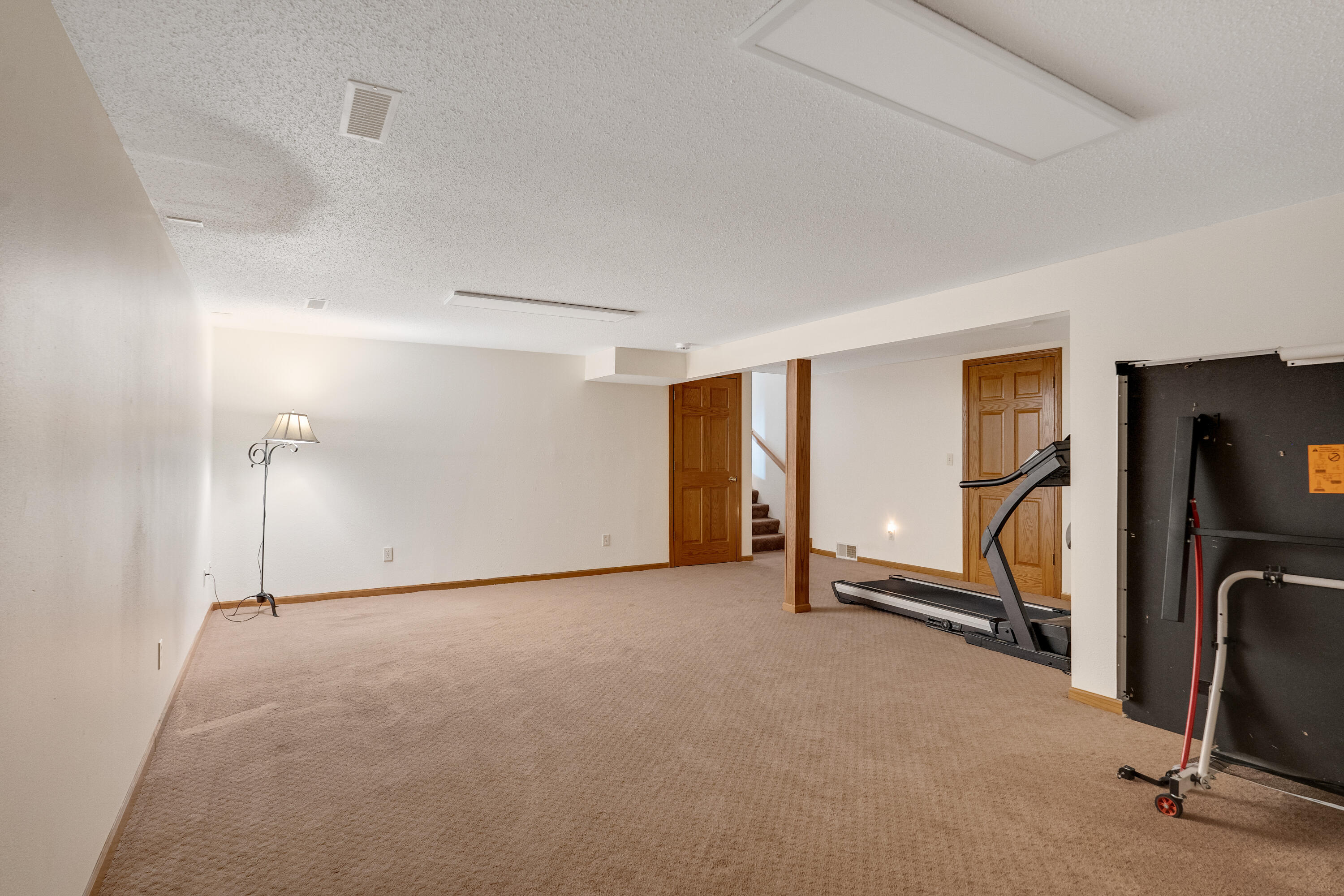 Onalaska, Wisconsin 54650, United States, 4 Bedrooms Bedrooms, ,3 BathroomsBathrooms,Residential,Pending,53936