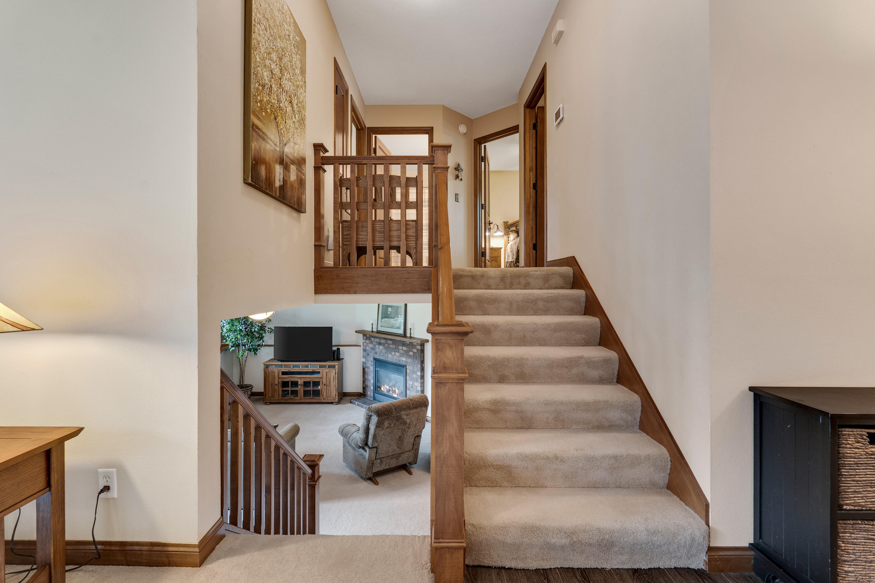 Onalaska, Wisconsin 54650, United States, 4 Bedrooms Bedrooms, ,3 BathroomsBathrooms,Residential,Pending,53936