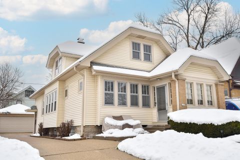 Photo of 1159 N 44th St, Milwaukee, WI 53208 (MLS # 1868889)
