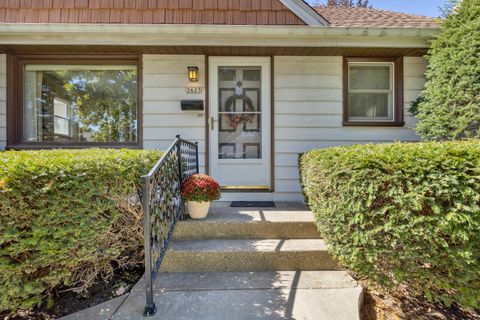 3625 N 78th St, Milwaukee, WI 53222 - #: 1892879