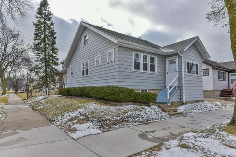 Photo of 7503 W Stevenson St, Milwaukee, WI 53213 (MLS # 1823108)