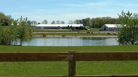 Photo of 1700 Dover Ridge Dr, Dover, WI 53185 (MLS # 1782376)