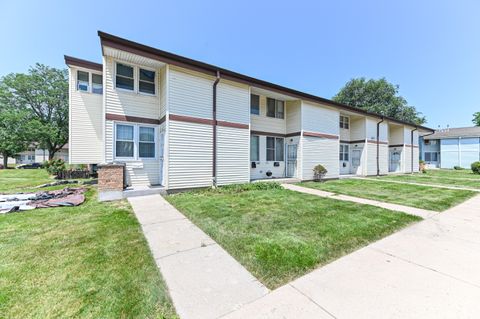 8878 N 95th St Unit E, Milwaukee, WI 53224 - #: 1883632