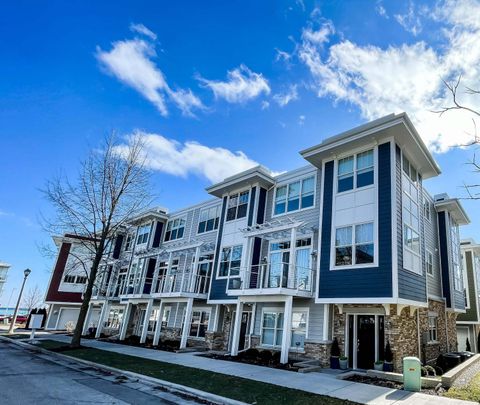 Photo of 313 E Pier St, Port Washington, WI 53074 (MLS # 1864471)