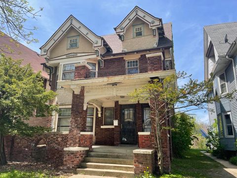 Photo of 2667 N Palmer St, Milwaukee, WI 53212 (MLS # 1834327)
