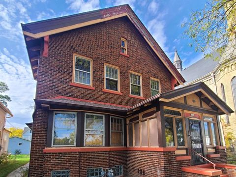 Photo of 2367 N Vel R Phillips Ave, Milwaukee, WI 53212 (MLS # 1865778)