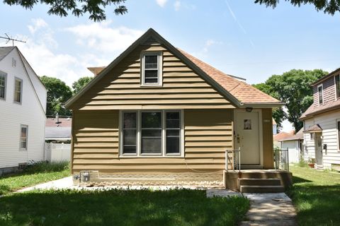 Photo of 4131 N 41st St, Milwaukee, WI 53216 (MLS # 1840907)