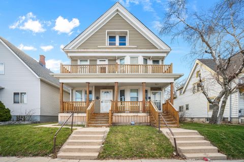 Photo of 3143 N Holton St, Milwaukee, WI 53212 (MLS # 1868518)