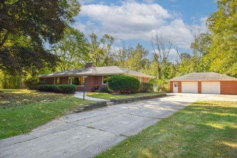 N84W13851 Fond du Lac Ave, Menomonee Falls, WI 53051 - #: 1892637