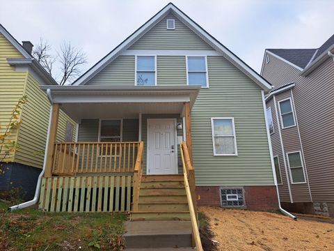 Photo of 3427 N Vel R Phillips Ave, Milwaukee, WI 53212 (MLS # 1898878)