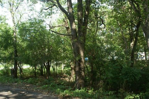 Photo of Lt9 64th Pl, Paddock Lake, WI 53168 (MLS # 1733724)