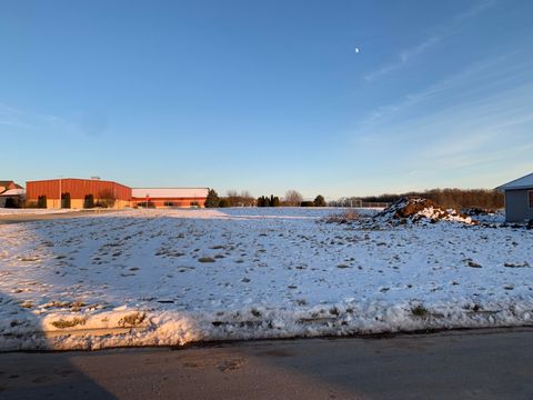 Photo of 1501 Forest Grove St, Howards Grove, WI 53083 (MLS # 1670253)