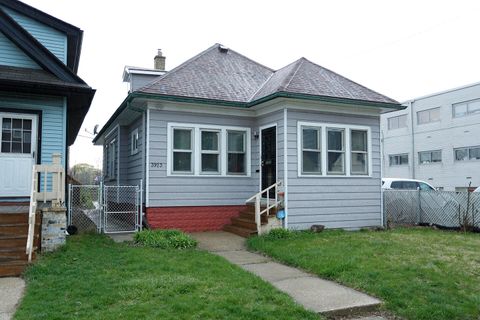 Photo of 3923 N 7th St, Milwaukee, WI 53212 (MLS # 1835545)