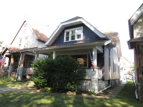 Photo of 1300 S 36th St, Milwaukee, WI 53215 (MLS # 1892268)