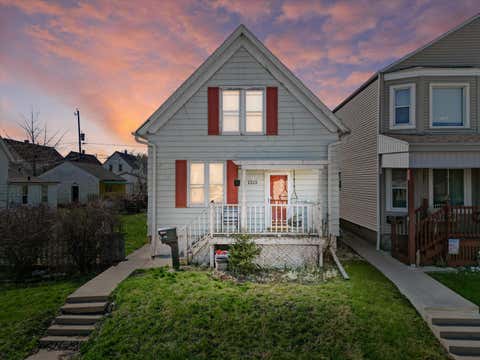 Photo of 1313 Manitoba Ave, South Milwaukee, WI 53172 (MLS # 1871553)