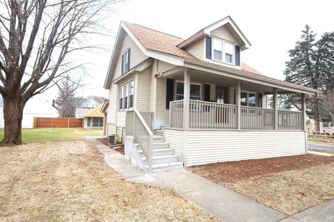 Photo of 201 S 74th St, Milwaukee, WI 53214 (MLS # 1859491)