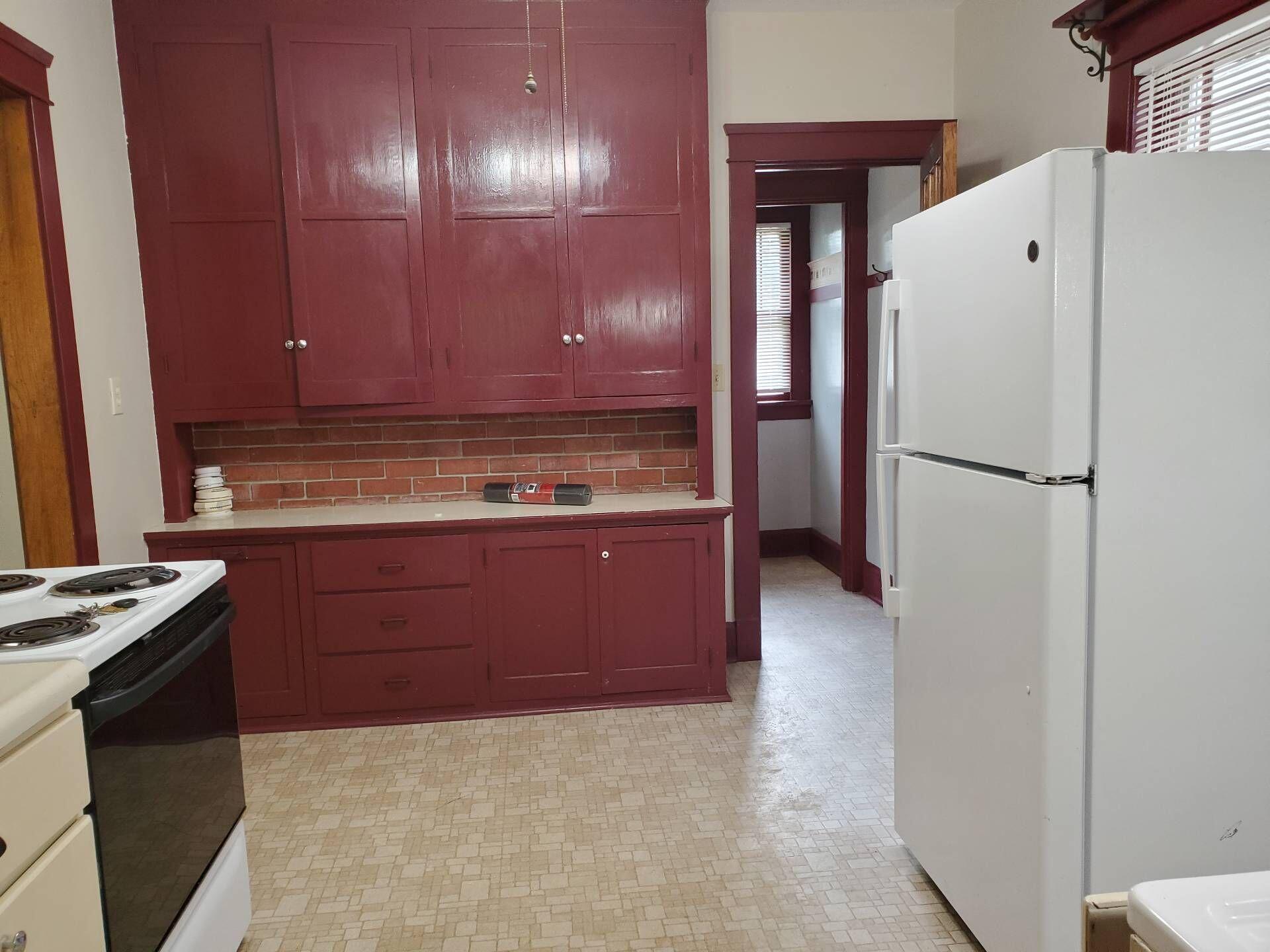 Racine, Wisconsin 53403, United States, 4 Bedrooms Bedrooms, ,1 BathroomBathrooms,Residential,Active,35186