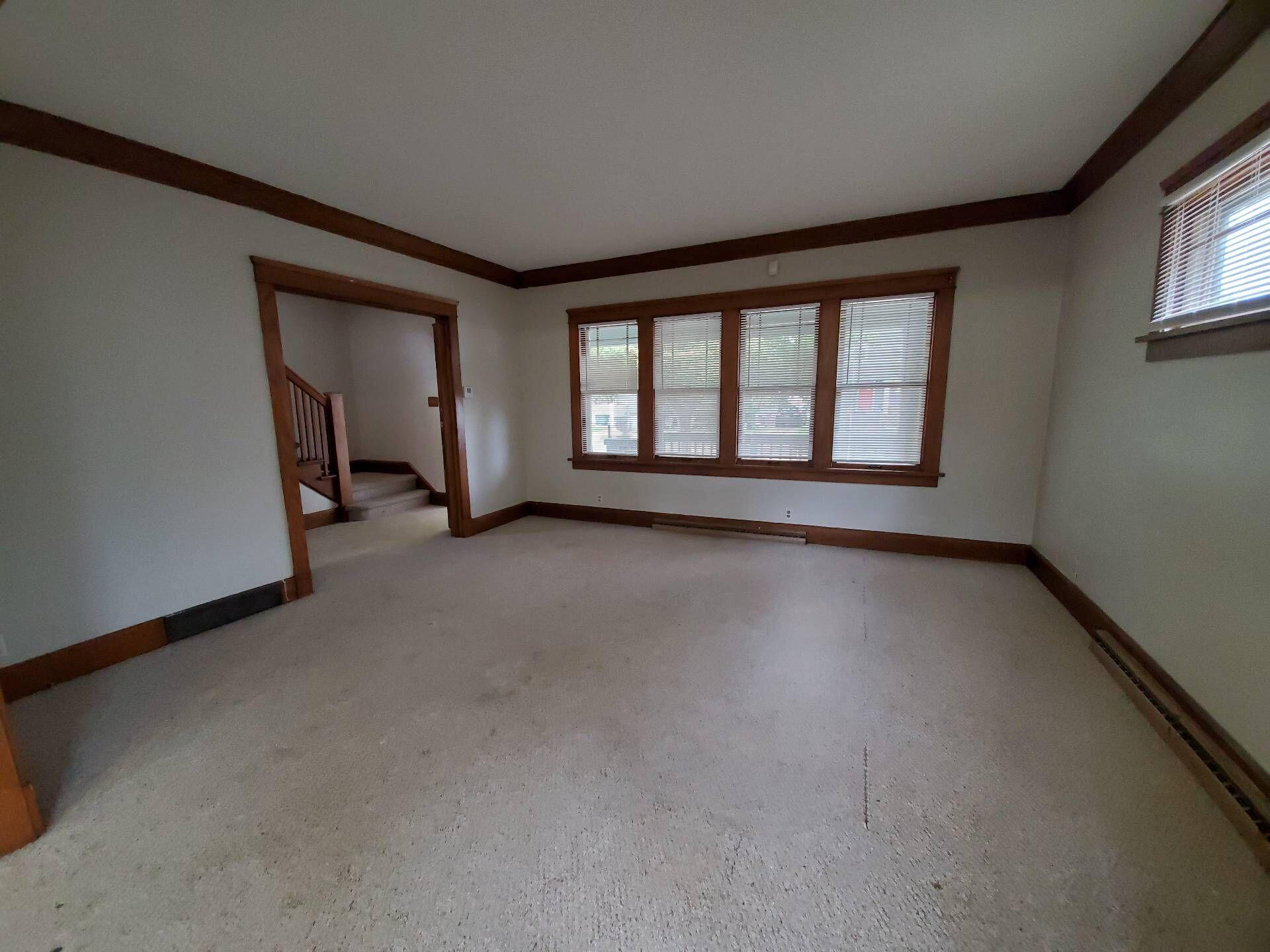 Racine, Wisconsin 53403, United States, 4 Bedrooms Bedrooms, ,1 BathroomBathrooms,Residential,Active,35186