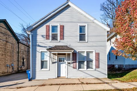 Photo of 113 N Milwaukee St, Port Washington, WI 53074 (MLS # 1891225)
