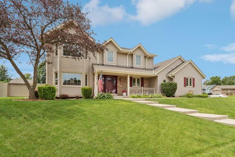 Photo of 3416 18th Ave, South Milwaukee, WI 53172 (MLS # 1883374)