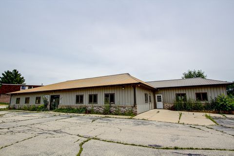 Photo of 1255 Talcott St, Fort Atkinson, WI 53538 (MLS # 1645742)