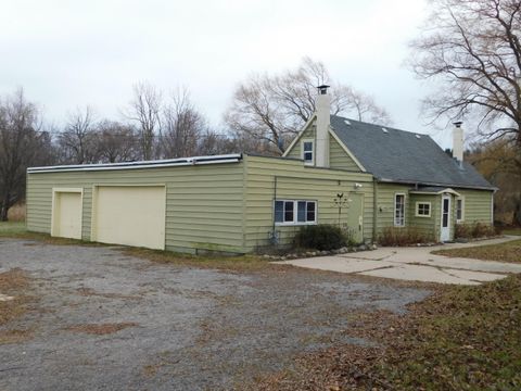 Photo of 1915 Sunset Rd, Port Washington, WI 53074 (MLS # 1861850)