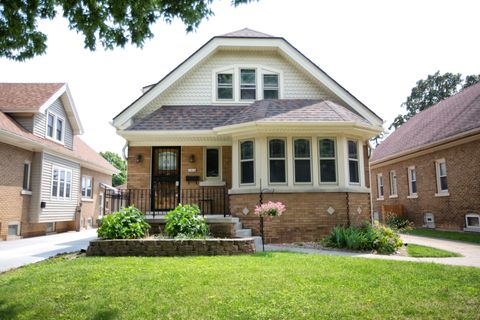 Photo of 1464 S 54th St, West Milwaukee, WI 53214 (MLS # 1880291)