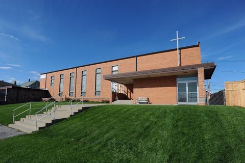 Photo of 5500 W Greenfield Ave, West Milwaukee, WI 53214 (MLS # 1820170) Photo of 5500 W Greenfield Ave, West Milwaukee, WI 53214 (MLS # 1820170)