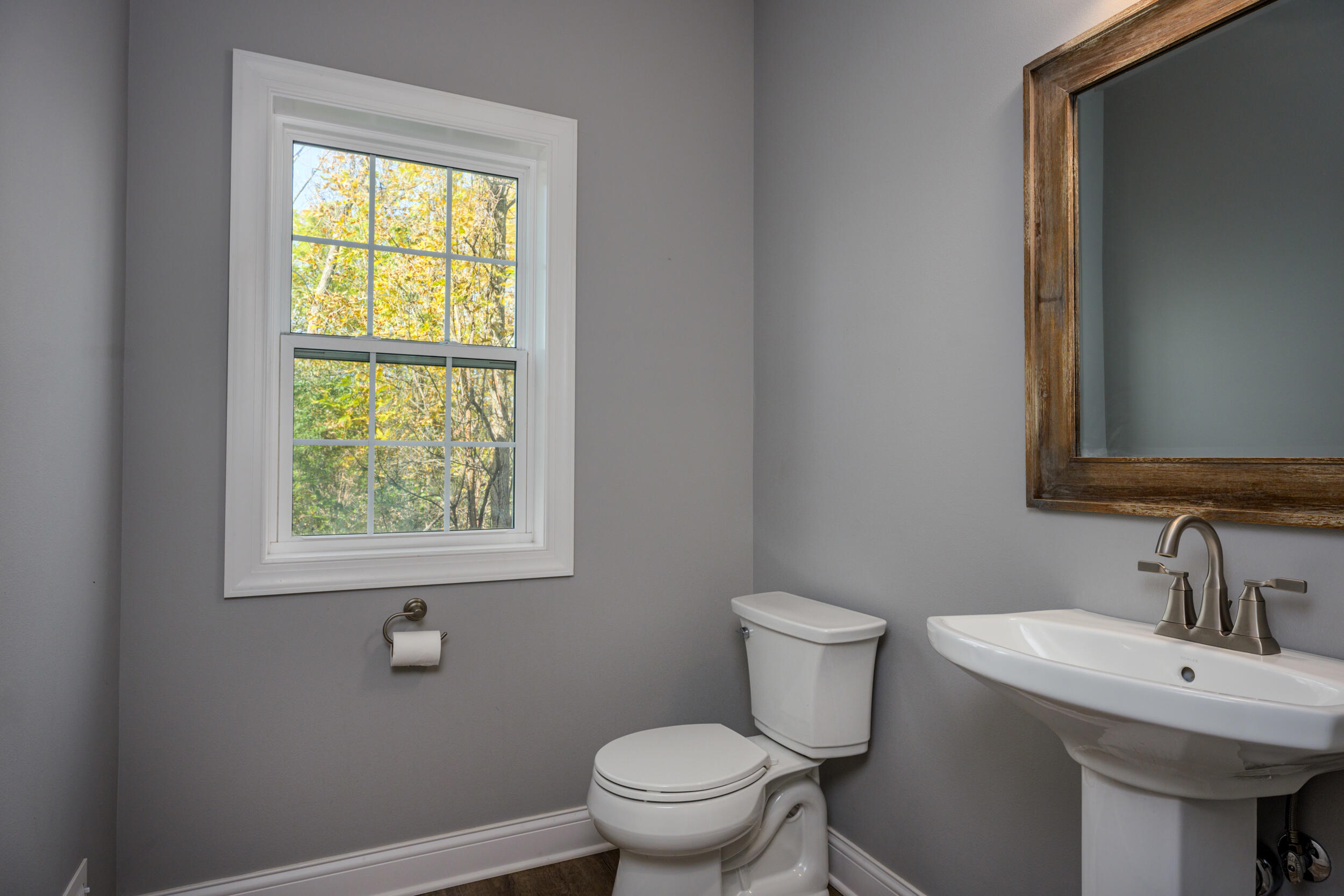 Oak Creek, Wisconsin 53154, United States, 4 Bedrooms Bedrooms, ,3 BathroomsBathrooms,Residential,Active,38095