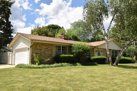 Photo of W72N789 Harrison Ave, Cedarburg, WI 53012 (MLS # 1880862)