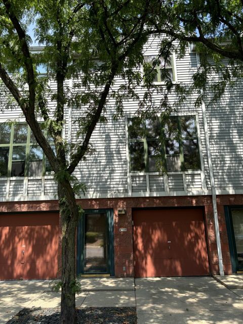 Photo of 4508 W Westchester Sq, West Milwaukee, WI 53214 (MLS # 1887206) Photo of 4508 W Westchester Sq, West Milwaukee, WI 53214 (MLS # 1887206)