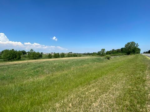 Photo of Lt1 Oak Dr, Ixonia, WI 53036 (MLS # 1745454)