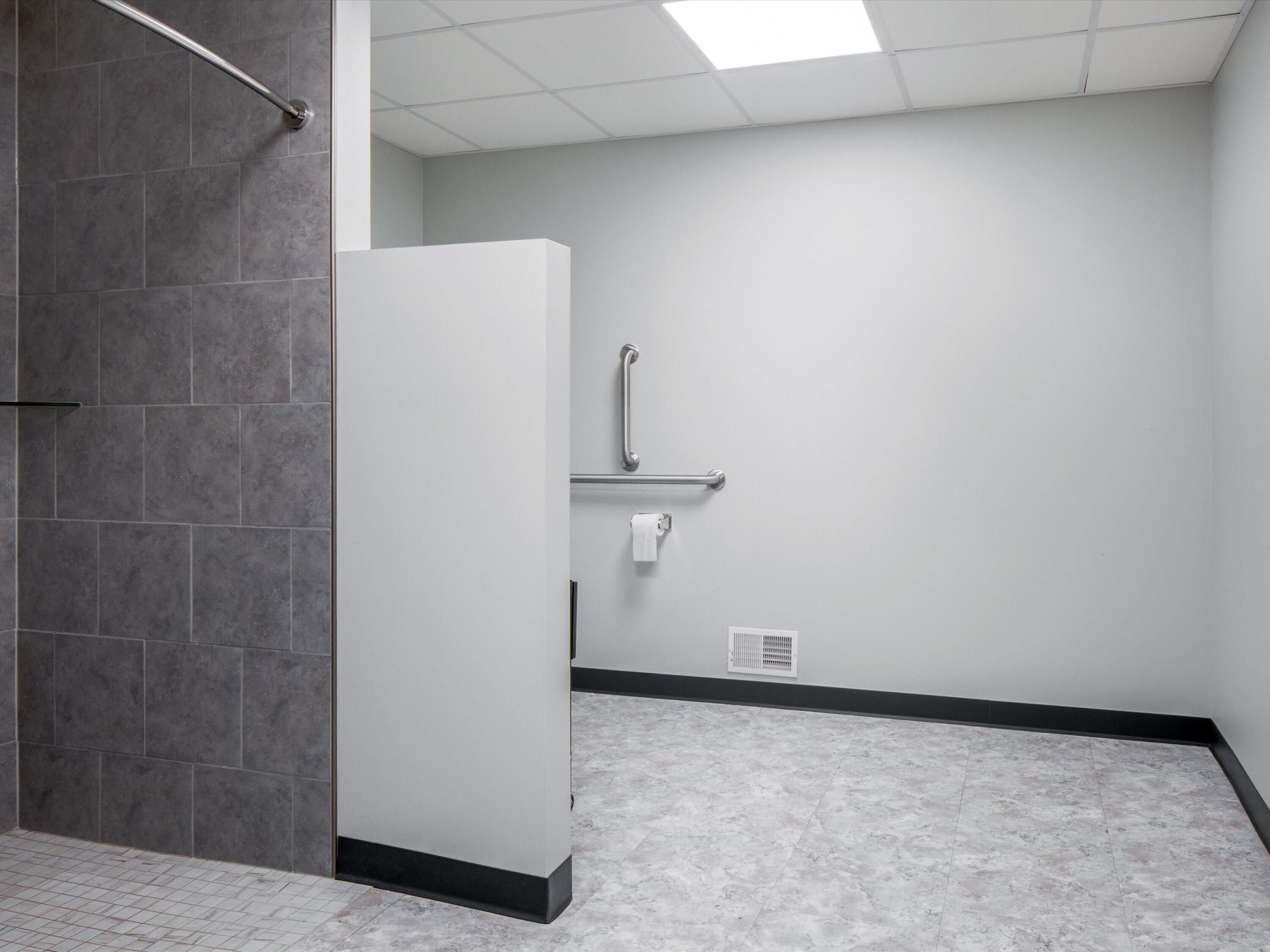 Manitowoc, Wisconsin 54220, United States, ,Residential,Active,52862