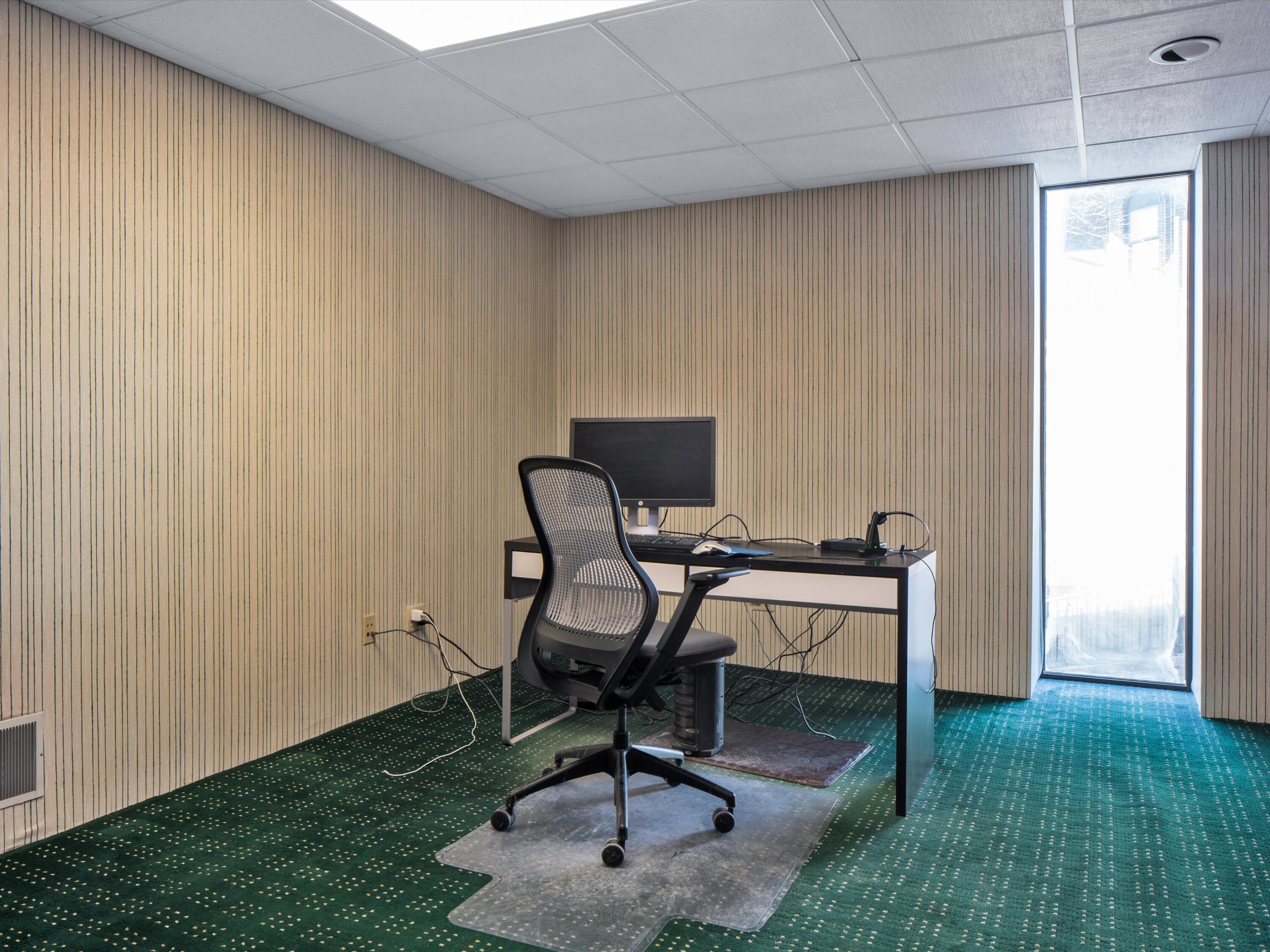 Manitowoc, Wisconsin 54220, United States, ,Residential,Active,52862