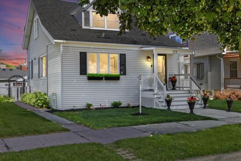 Photo of 223 S 75th St, Milwaukee, WI 53214 (MLS # 1879310)