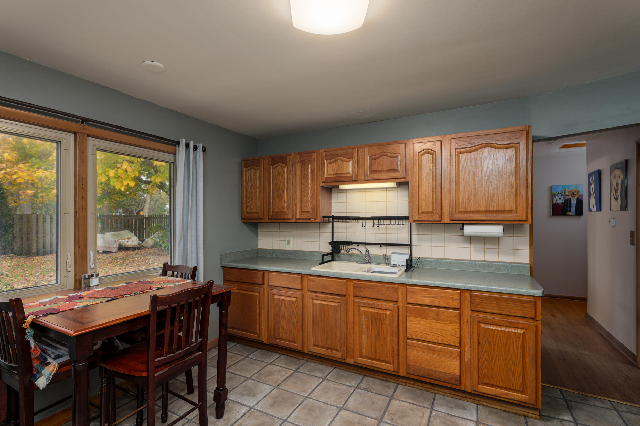 Racine, Wisconsin 53405, United States, 2 Bedrooms Bedrooms, ,1 BathroomBathrooms,Residential,Active,36964