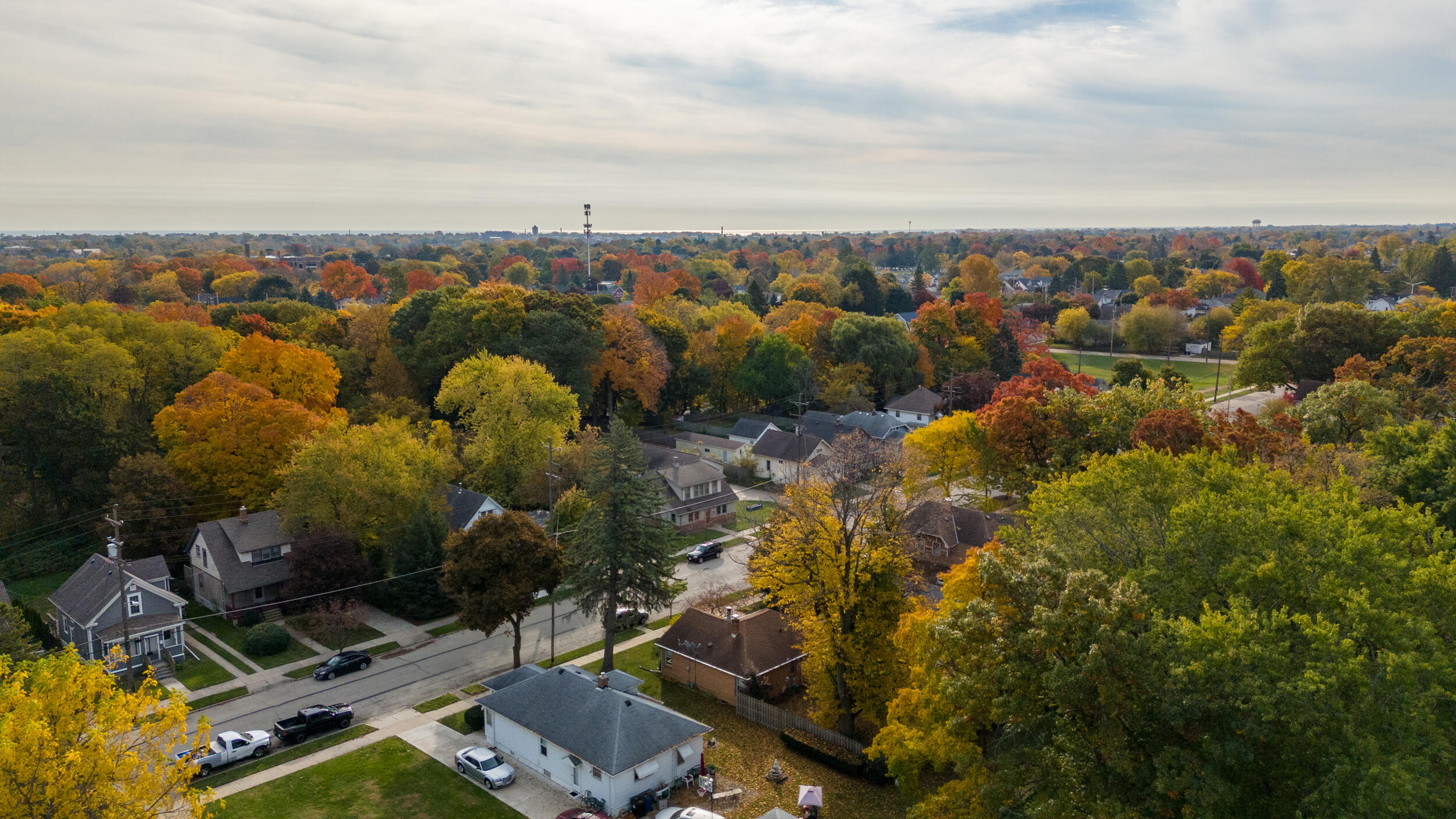 Racine, Wisconsin 53405, United States, 2 Bedrooms Bedrooms, ,1 BathroomBathrooms,Residential,Active,36964