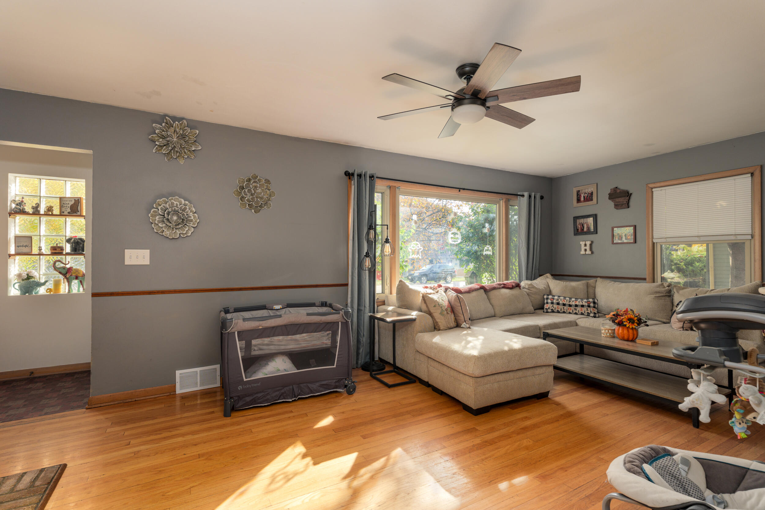 Racine, Wisconsin 53405, United States, 2 Bedrooms Bedrooms, ,1 BathroomBathrooms,Residential,Active,36964