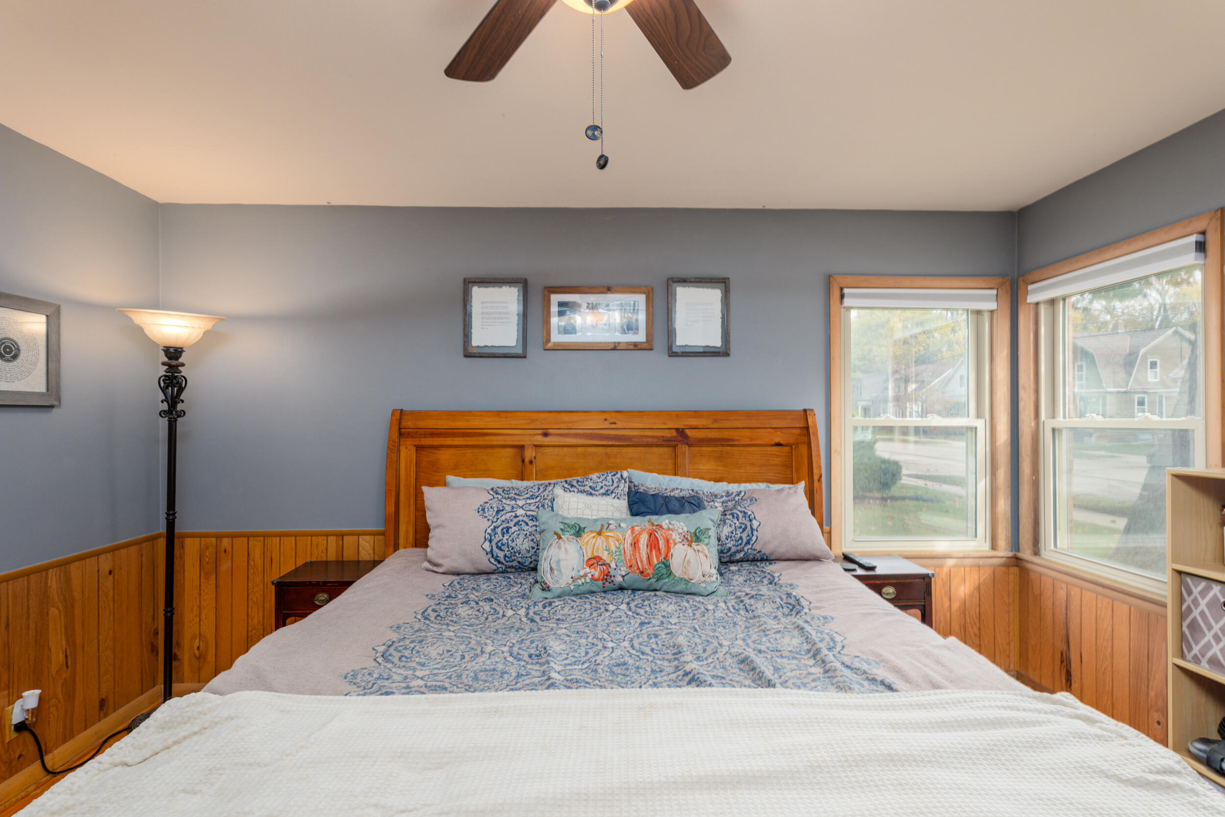 Racine, Wisconsin 53405, United States, 2 Bedrooms Bedrooms, ,1 BathroomBathrooms,Residential,Active,36964