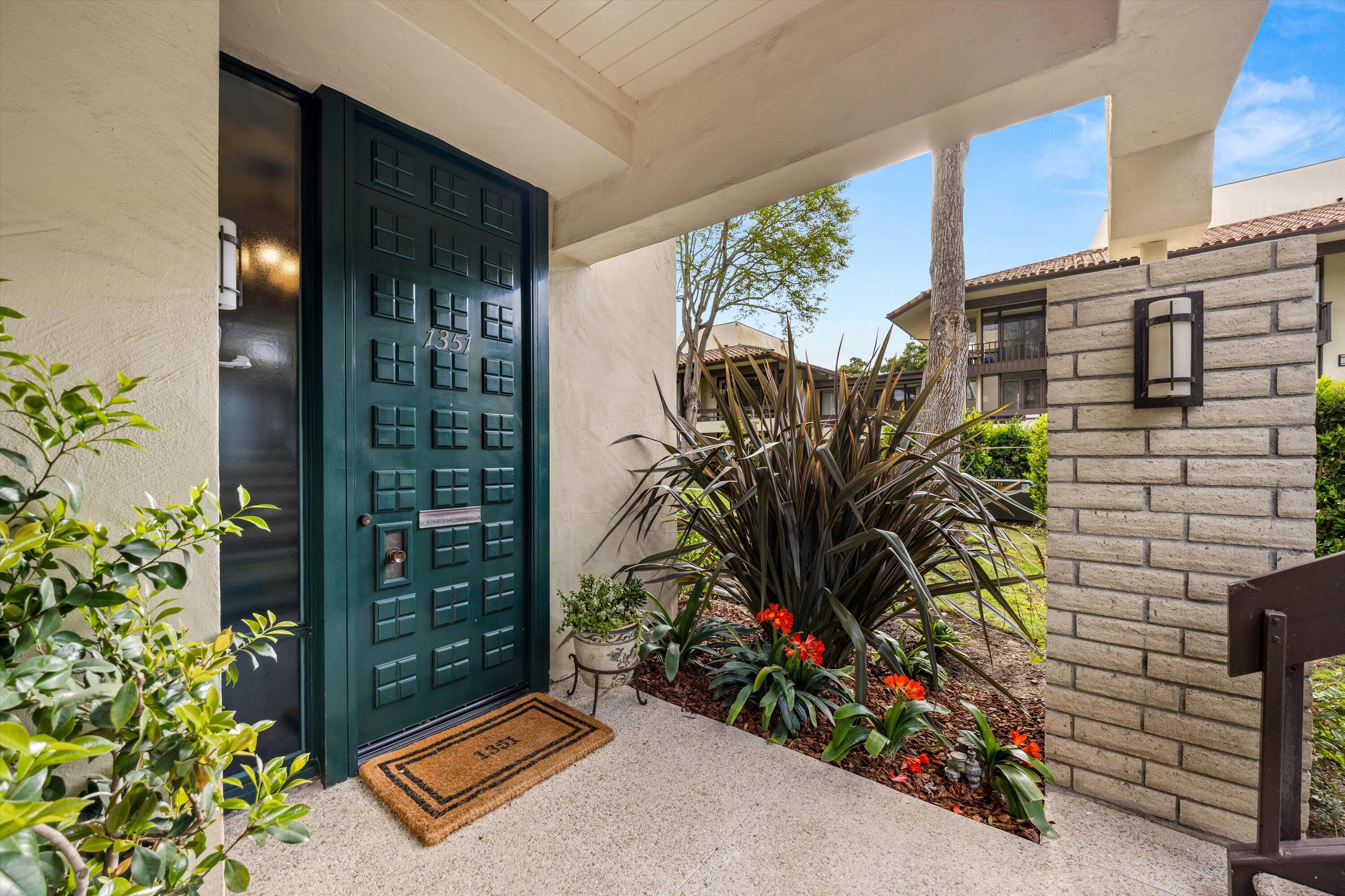 Santa Barbara, California 93108, United States, 1 Bedroom Bedrooms, ,1 BathroomBathrooms,Residential,Active,153533