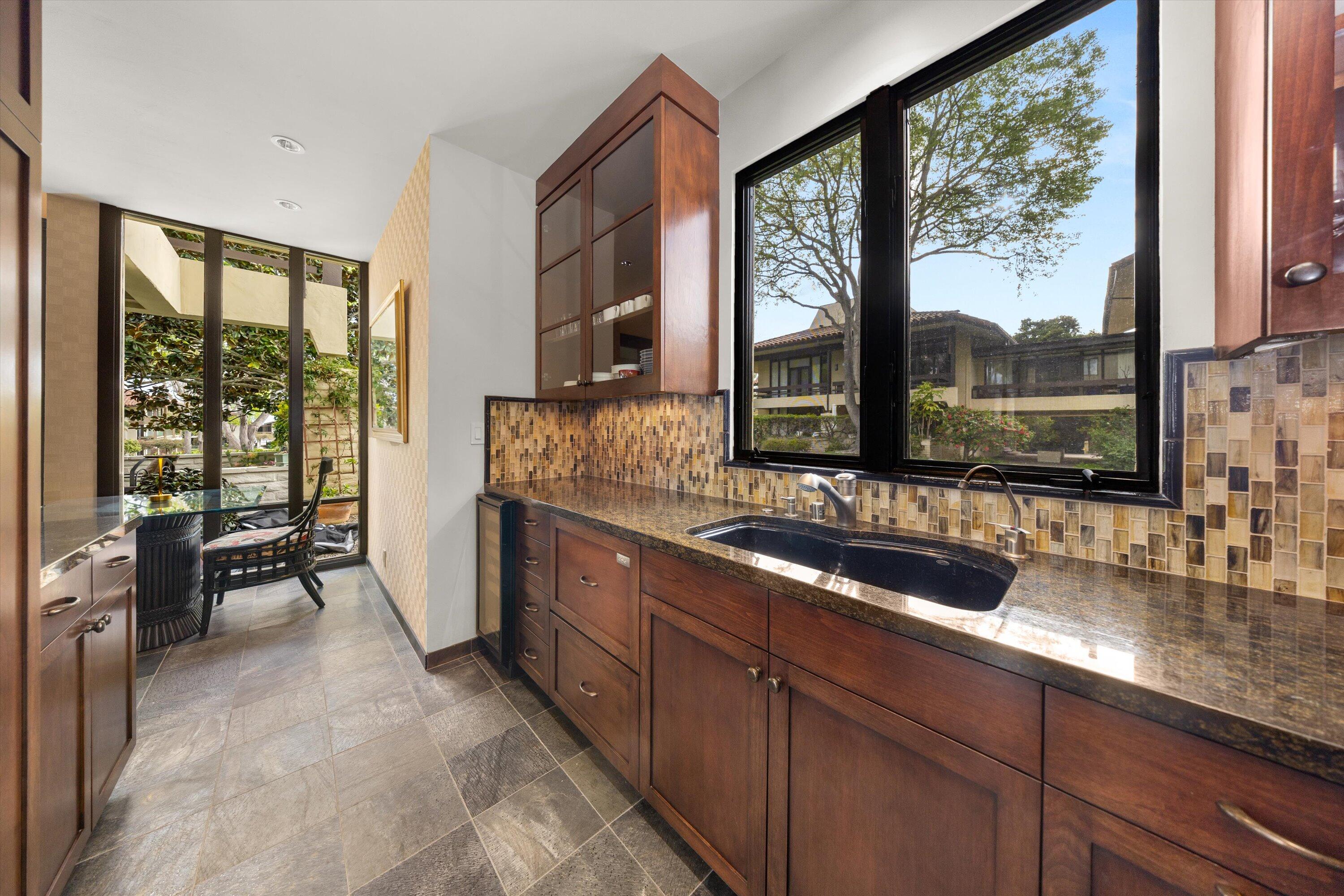 Santa Barbara, California 93108, United States, 1 Bedroom Bedrooms, ,1 BathroomBathrooms,Residential,Active,153533